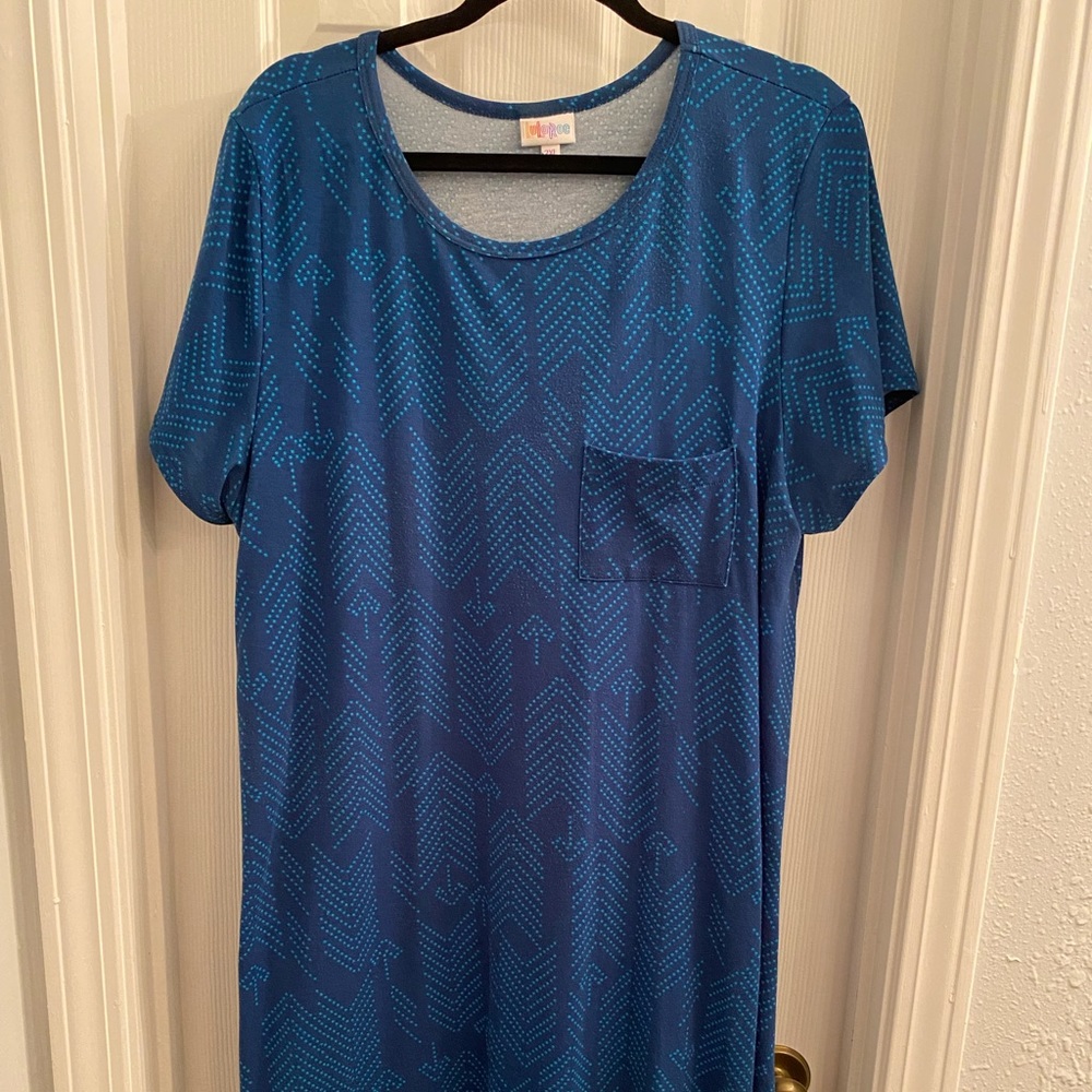 LuLaRoe Teal Arrow Carly 2XL